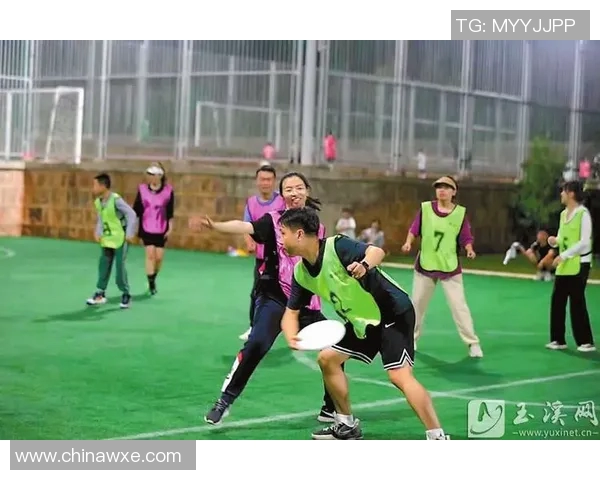 武汉飞盘队荣登全国飞盘状态排行榜第十位展现出色竞技实力与团队精神 武汉飞盘队荣登全国飞盘状态排行榜第十位展现出色竞技实力与团队精神