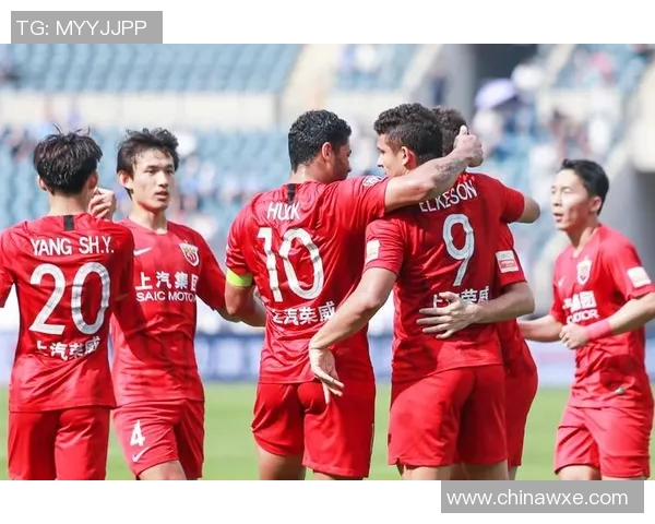 恒大与大连激战18轮赛季巅峰对决谁能笑到最后争夺荣耀之路 恒大与大连激战18轮赛季巅峰对决谁能笑到最后争夺荣耀之路