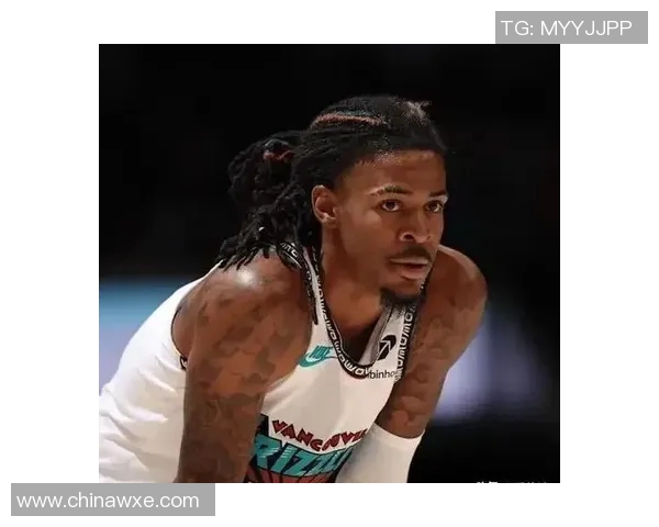 贾莫兰特的篮球之路:从新星崛起到联盟焦点的精彩历程 贾莫兰特的篮球之路:从新星崛起到联盟焦点的精彩历程