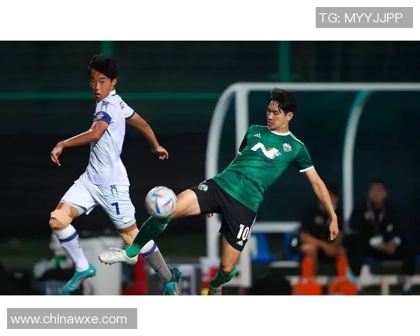 全北现代汽车迎战富川球队争夺胜利的关键对决分析与展望