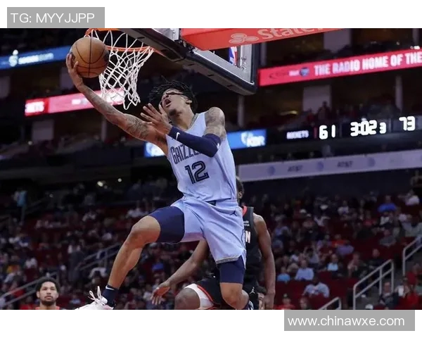 莫兰特复出首战狂砍38分灰熊球迷齐声高喊MVP荣耀归来 莫兰特复出首战狂砍38分灰熊球迷齐声高喊MVP荣耀归来