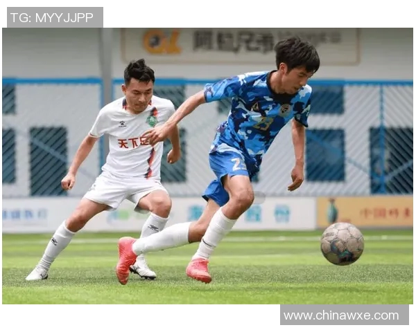 巴尔赞与维迪奥顿激战正酣双方争夺胜利的精彩瞬间回顾