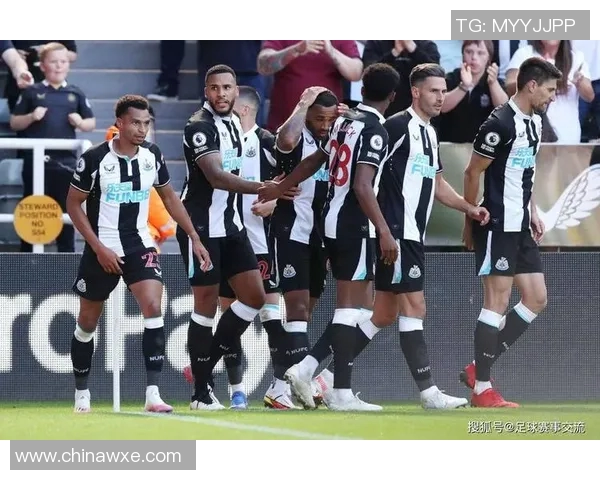 曼联与布莱克本在足总杯激战正酣谁能晋级下一轮决战